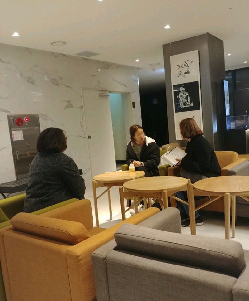 호텔 인터뷰 사진_.jpg