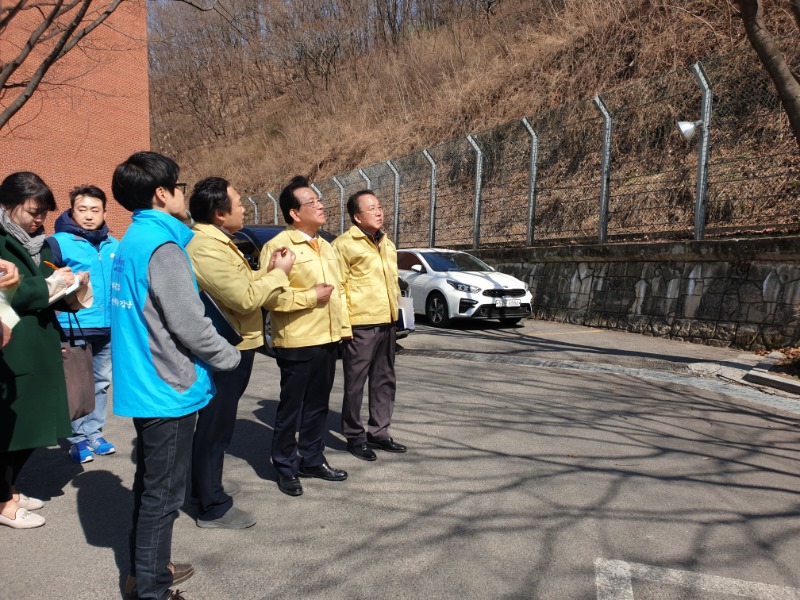 강남구 대모초등학교 절개지 점검.jpg